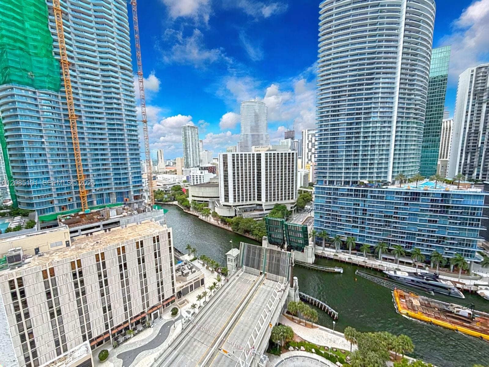 485 Brickell Ave # 2303, Miami FL 33131 photo 4