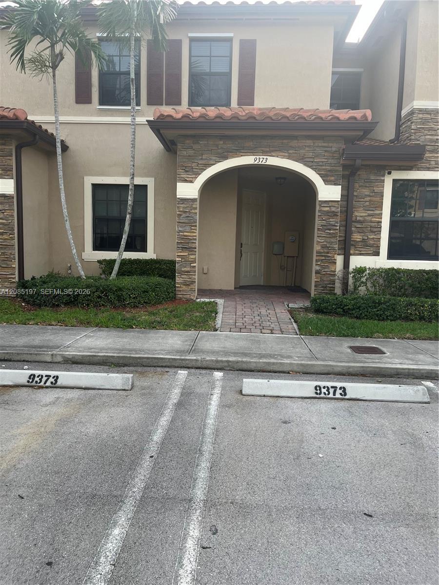 9373 W 33rd Way # 9373, Hialeah FL 33018 photo 2