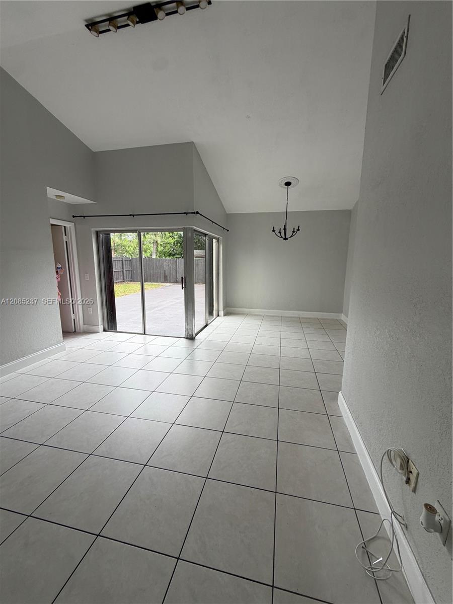 20591 SW 124th Ct, Miami FL 33177 photo 4
