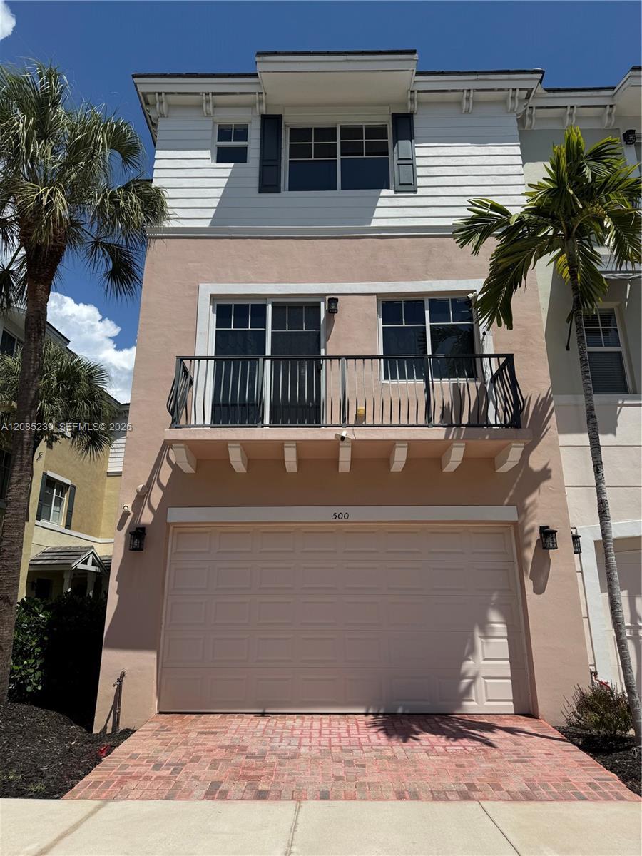 500 NW 39th Cir, Boca Raton FL 33431