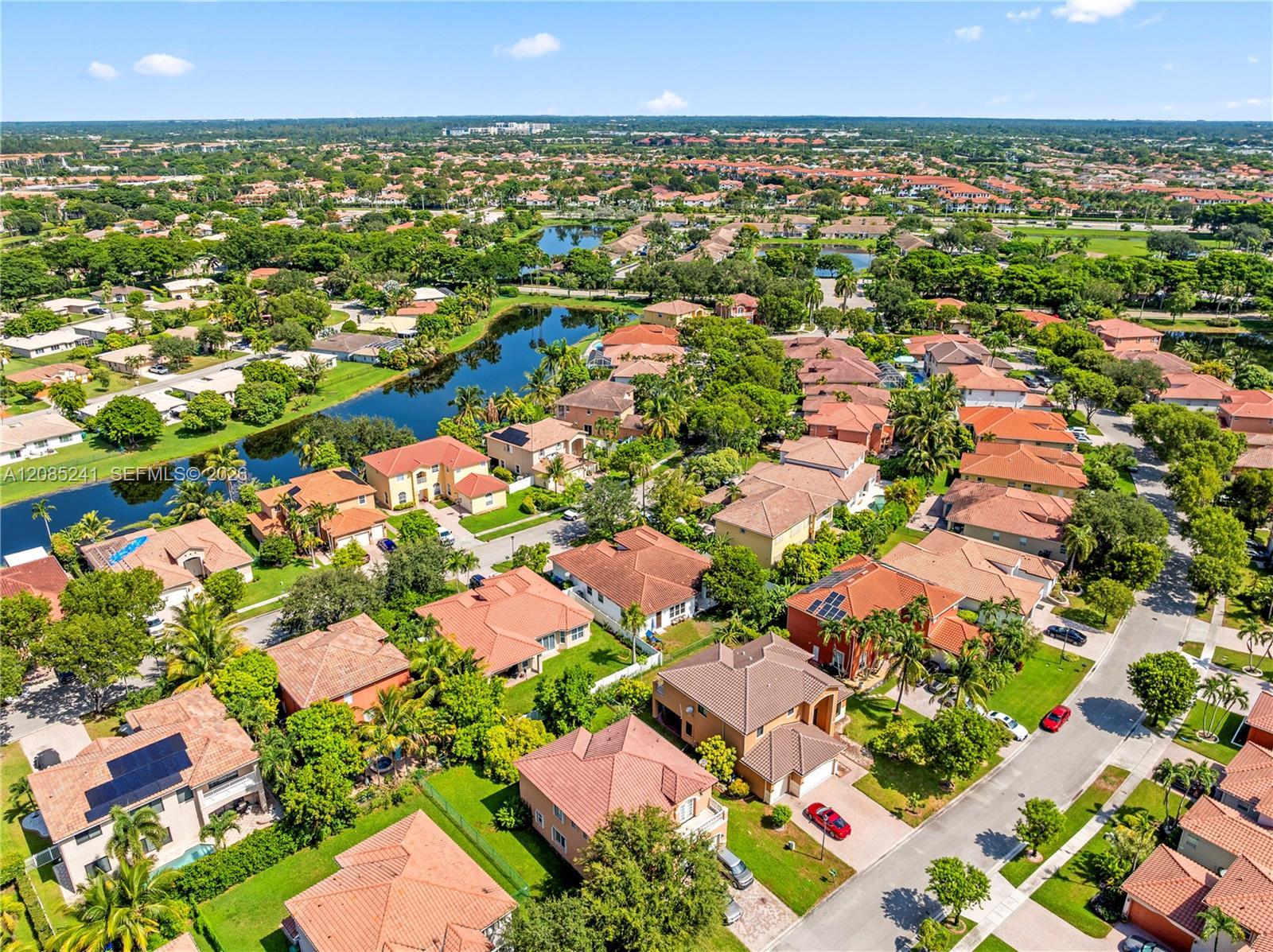 2133 SW 118th Ave, Miramar FL 33025 photo 3