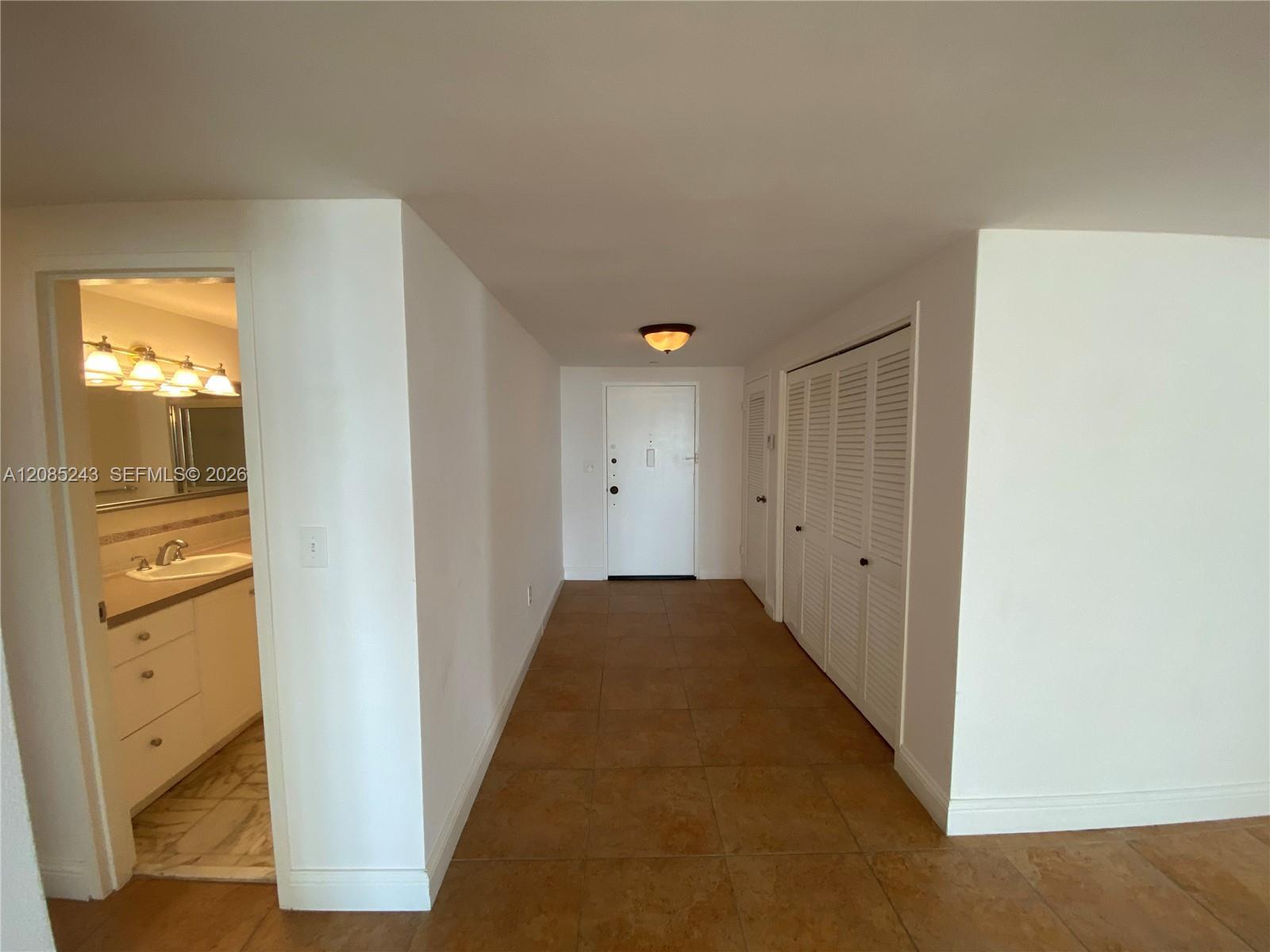 5825 Collins Ave # 5G, Miami Beach FL 33140 photo 2