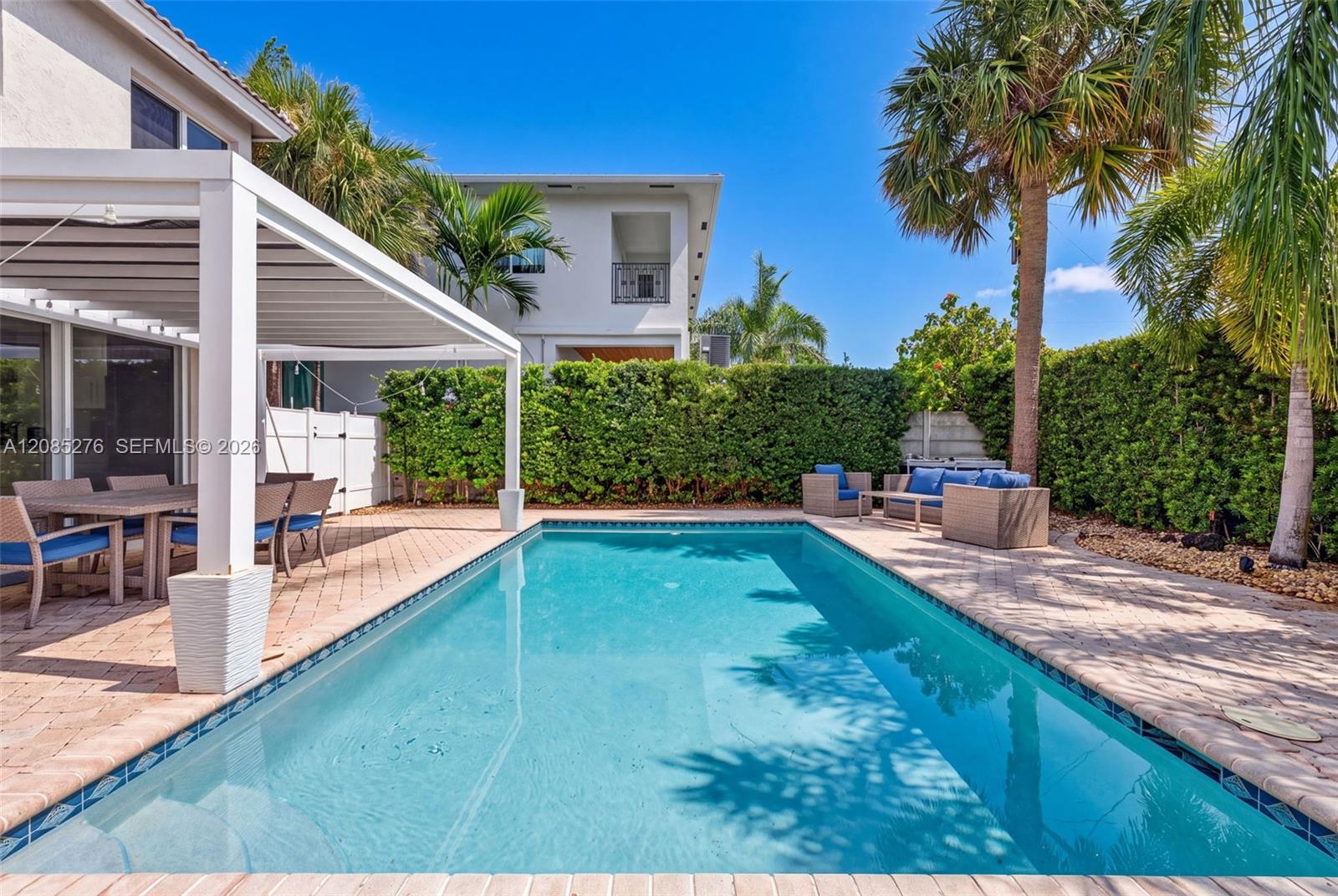 2221 NE 33rd Ave # 2221, Fort Lauderdale FL 33305 photo 2