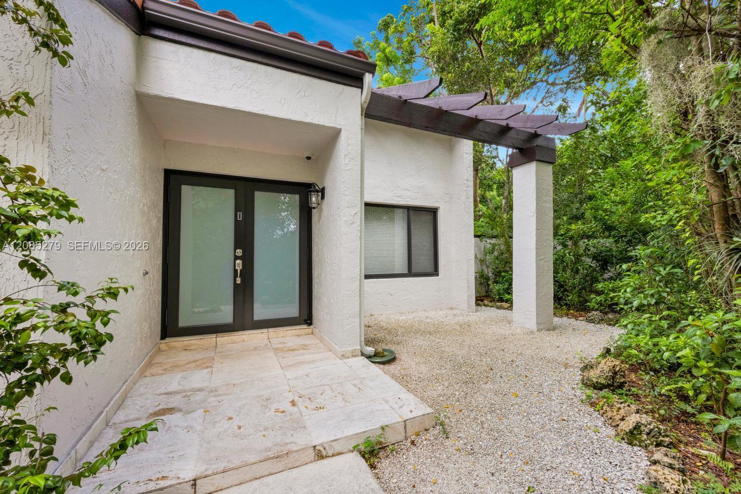 8808 SW 150th Place Cir, Miami FL 33196 photo 3