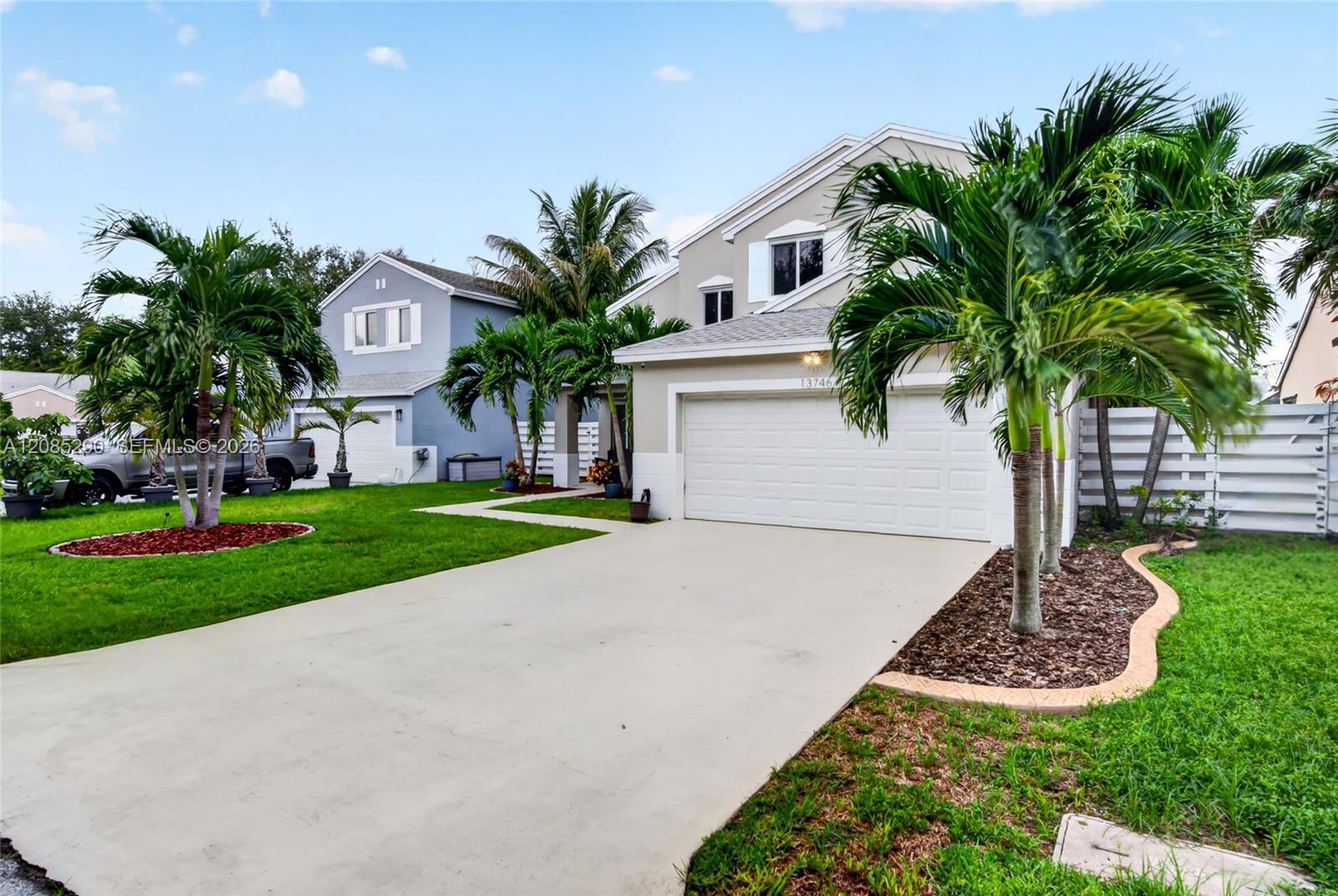 13746 SW 145th St, Miami FL 33186 photo 2