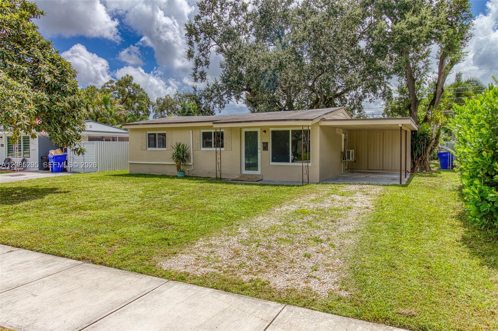 6634 Atlanta St, Hollywood FL 33024 photo 3