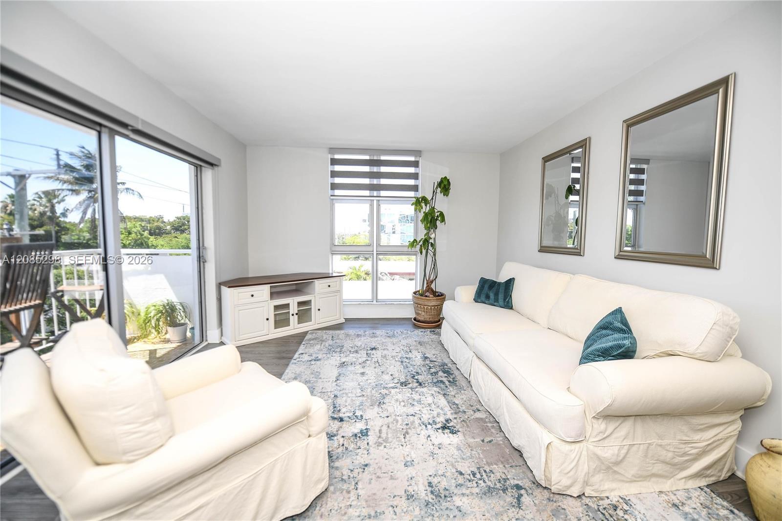 8305 Crespi Blvd # 4D, Miami Beach FL 33141 photo 2