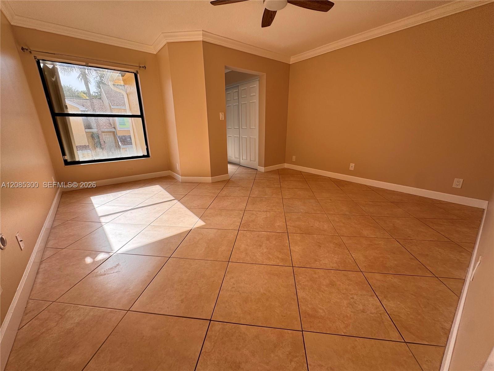 211 SW 95th Ter # 202, Pembroke Pines FL 33025 photo 4