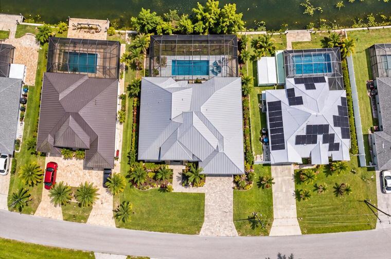 623 NE 7TH Terrace, Cape Coral FL 33909 photo 5