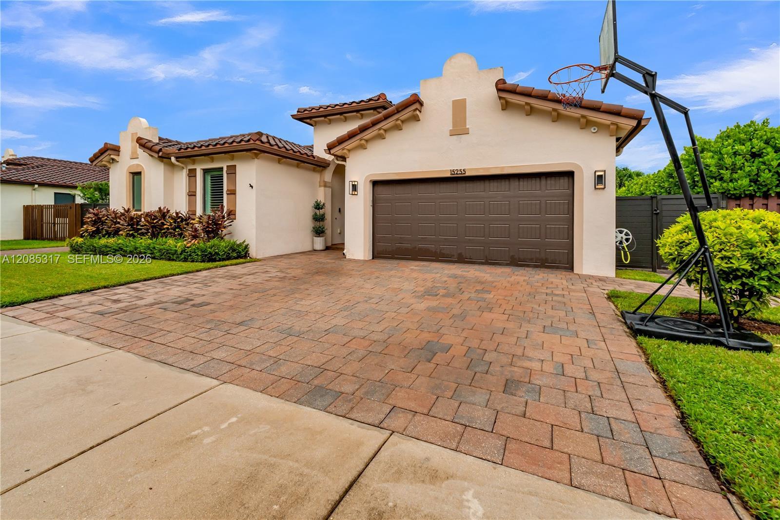 15255 SW 173rd St, Miami FL 33187 photo 4