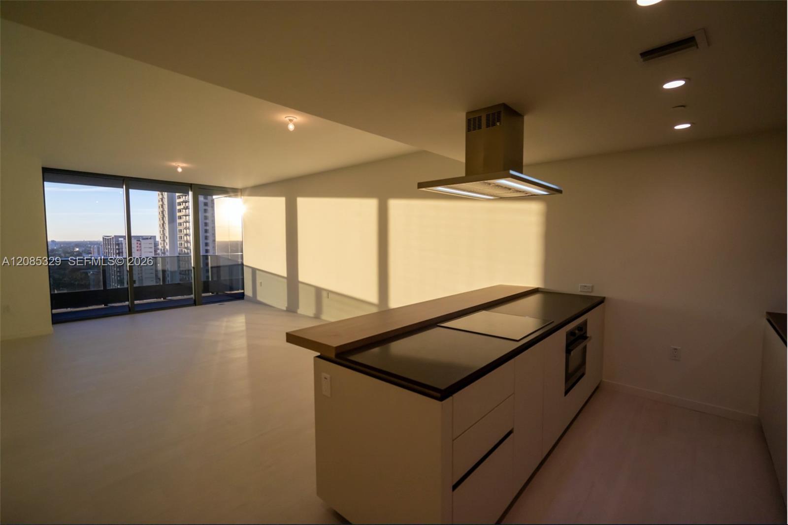 1000 Brickell Plaza # 2106, Miami FL 33131 photo 3