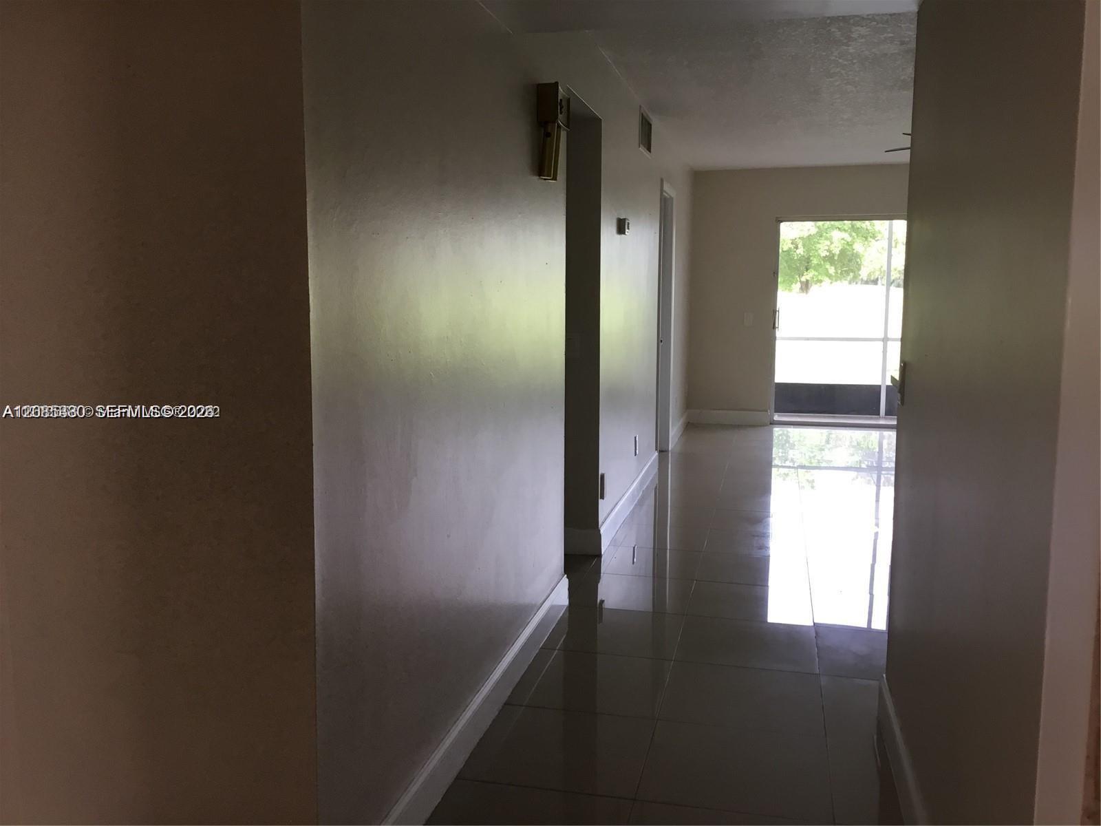2431 SW 82nd Ave # 103, Davie FL 33324 photo 5