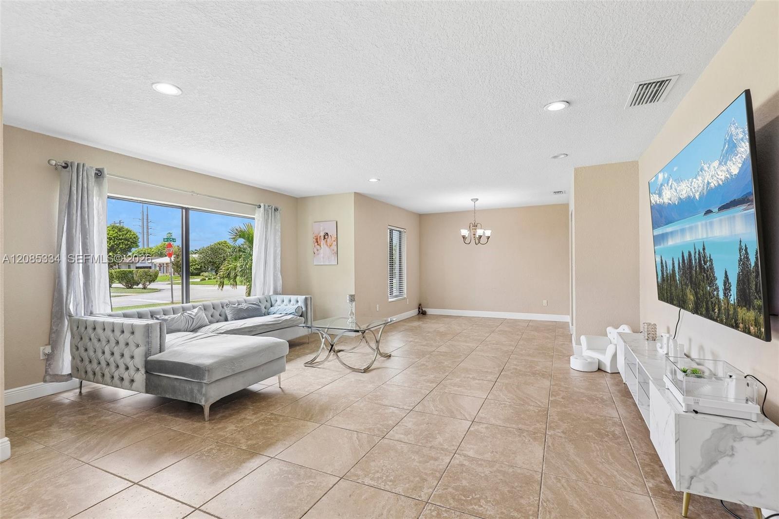 10451 SW 125th Ave, Miami FL 33186 photo 4