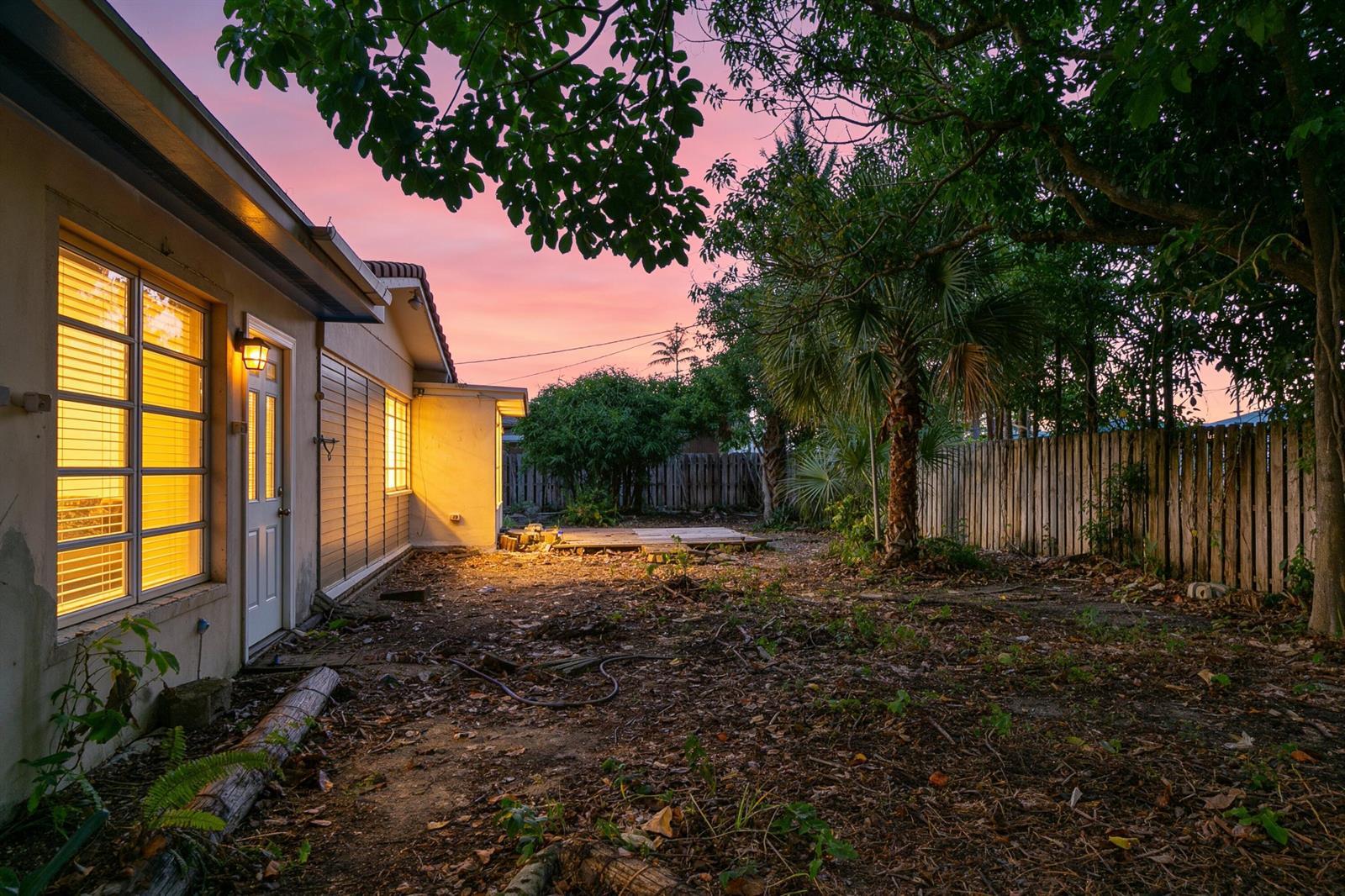 916 SE 12TH Avenue, Deerfield Beach FL 33441 photo 4