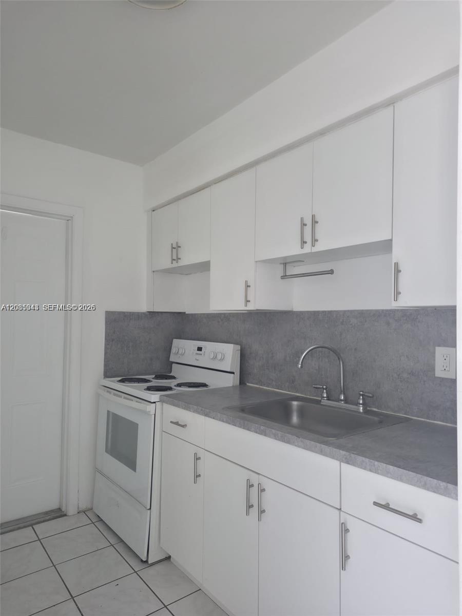 1610 Liberty St # 5, Hollywood FL 33020 photo 5
