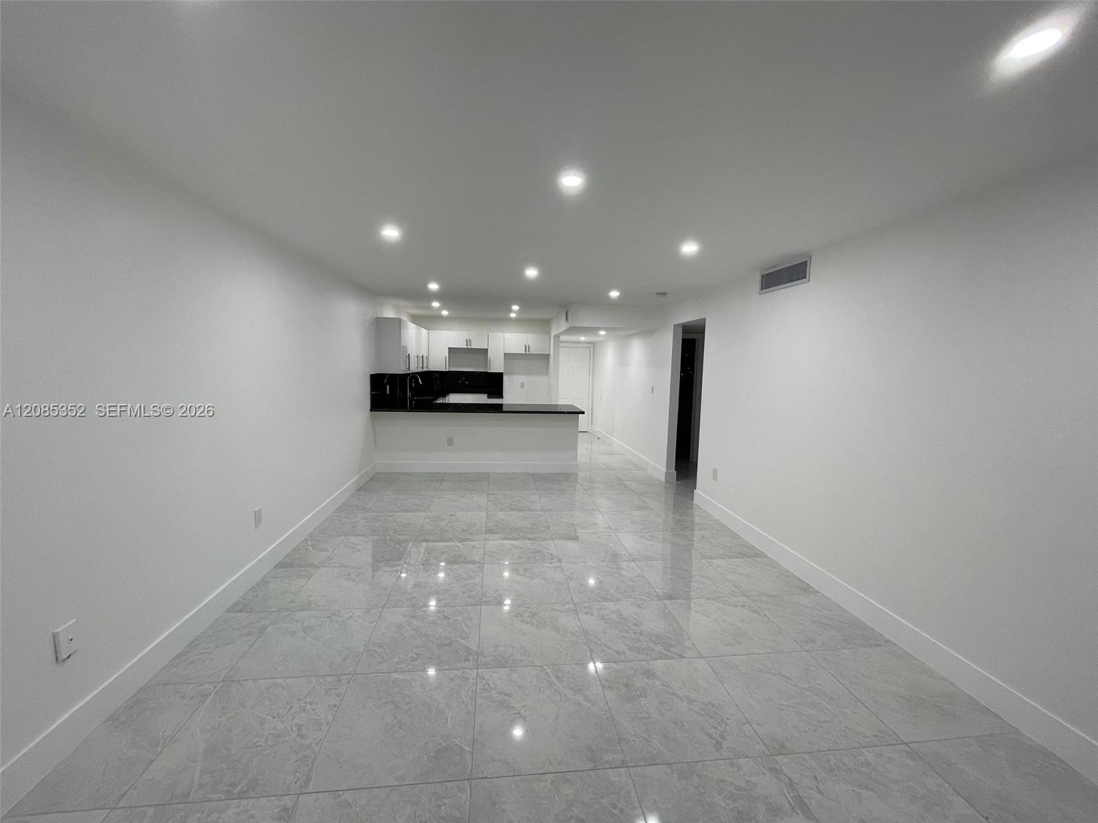 6070 W 19th Ave # 316, Hialeah FL 33012 photo 2