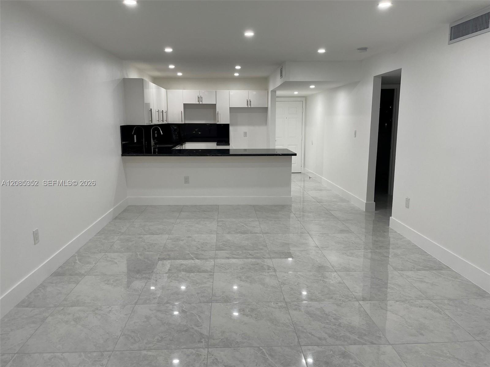 6070 W 19th Ave # 316, Hialeah FL 33012 photo 3