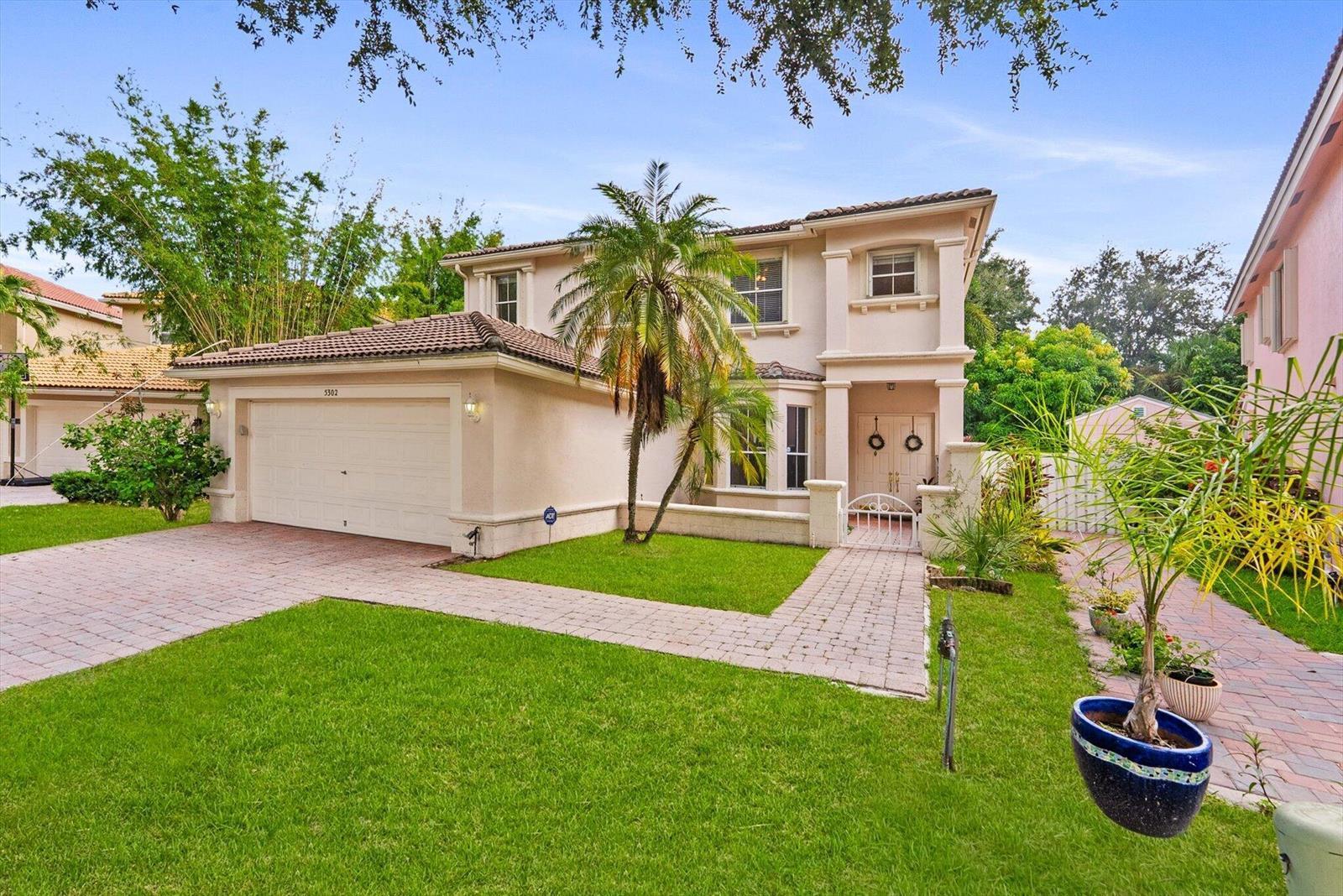 5302 VICTORIA Circle, West Palm Beach FL 33409 photo 3