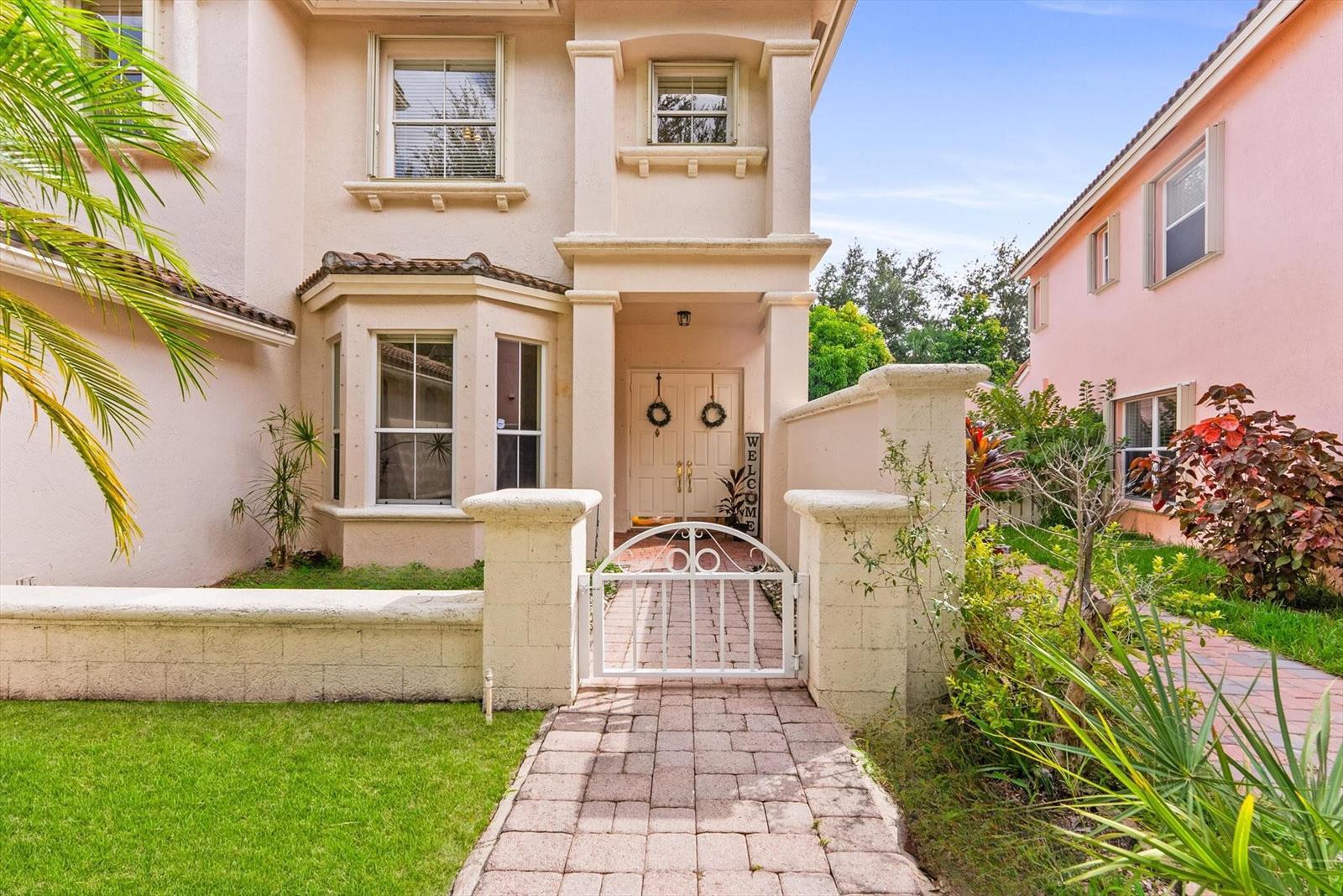 5302 VICTORIA Circle, West Palm Beach FL 33409 photo 4