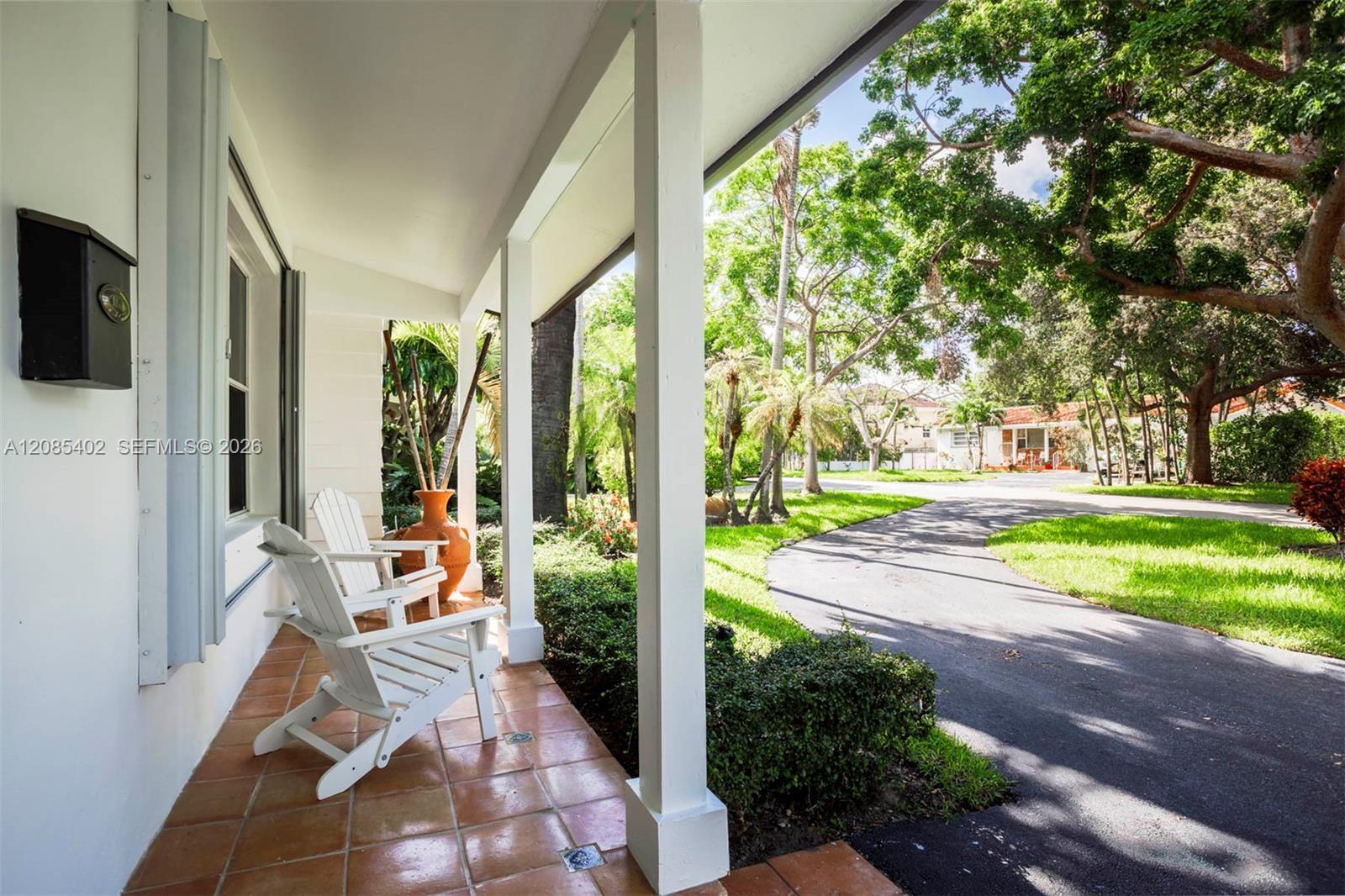 921 Alava Ave, Coral Gables FL 33146 photo 4