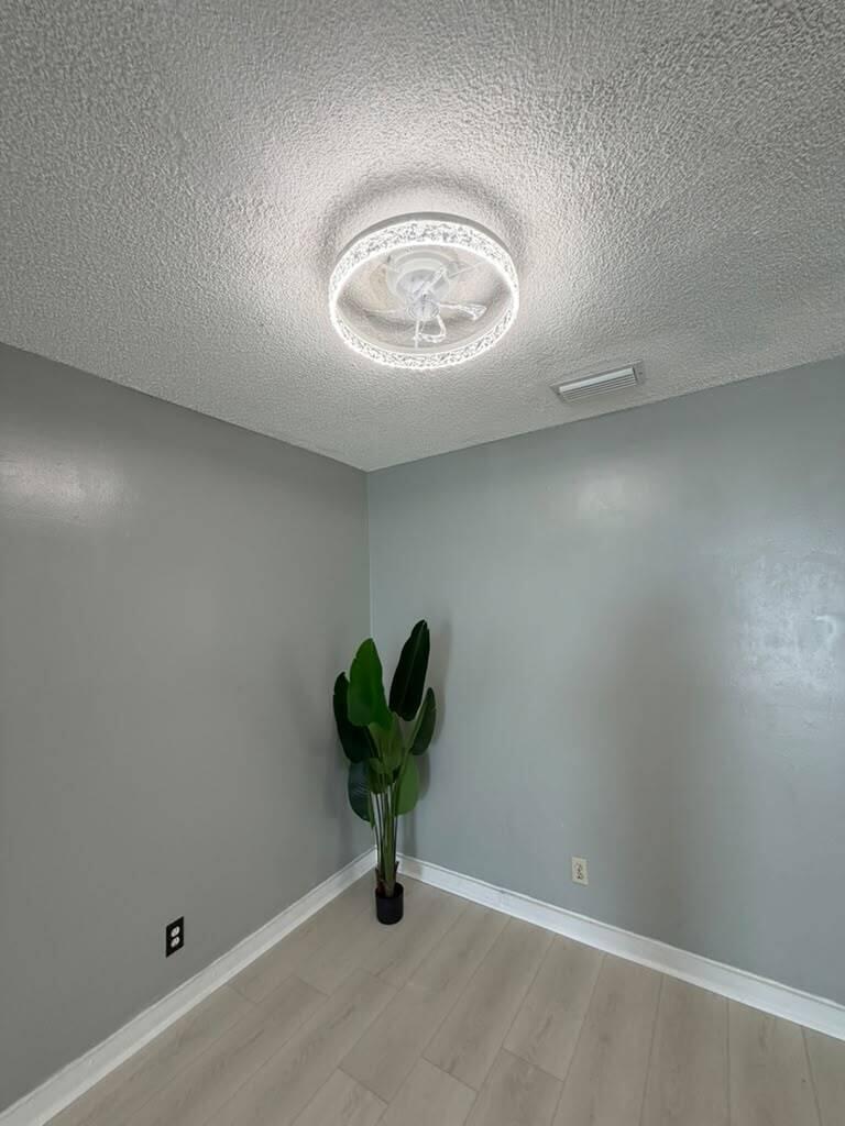 403 NW 2nd Street, Hallandale Beach FL 33009 photo 4