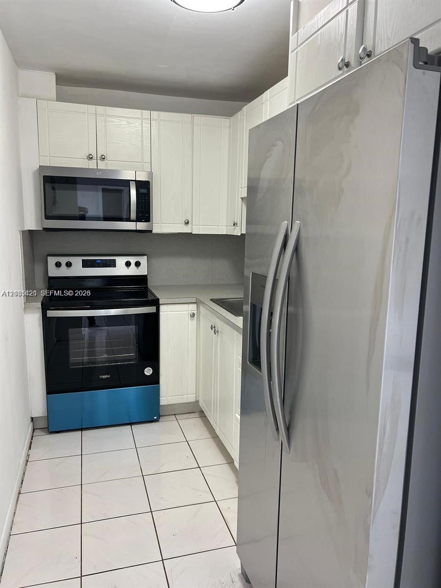 4717 NW 7th St # 10, Miami FL 33126
