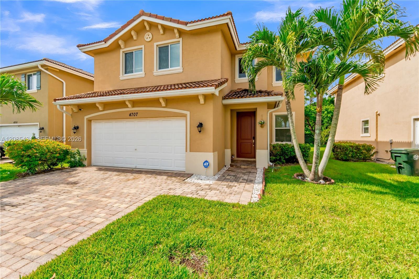 4707 Foxtail Palm Ct, Green Acres FL 33463 photo 3