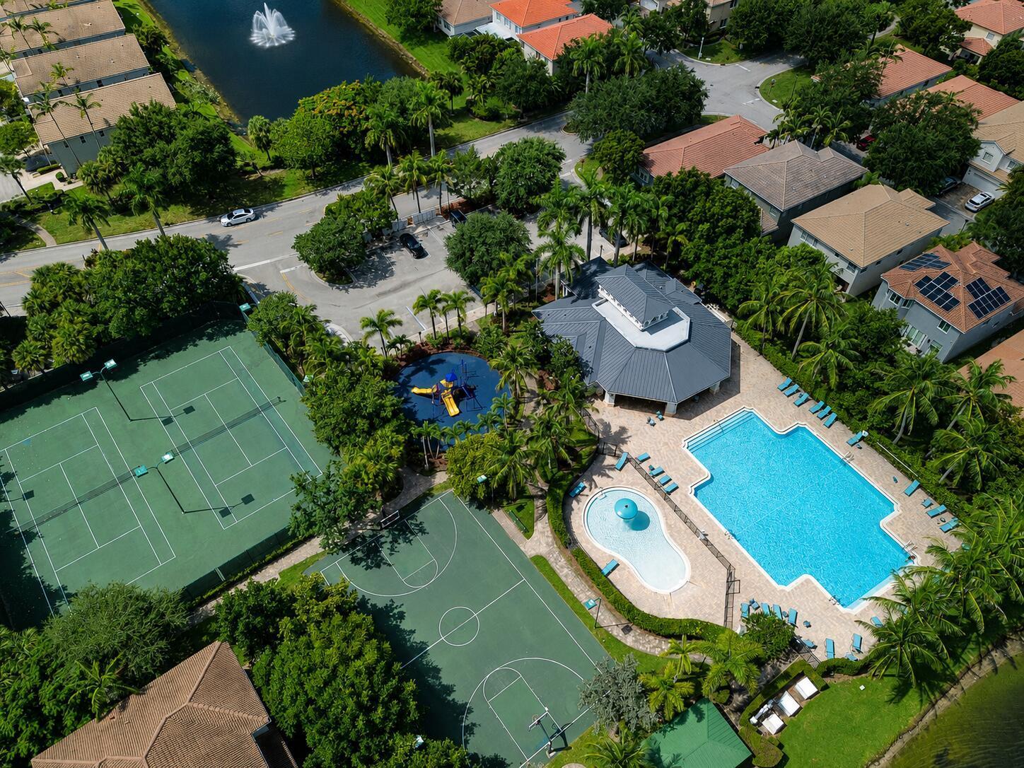 2145 Oakmont Drive, Riviera Beach FL 33404 photo 4