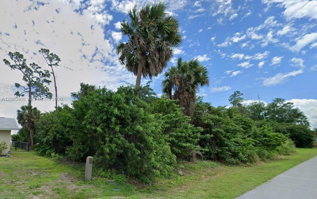 549 Ridgewood Street, Port Charlotte FL 33952 photo 2