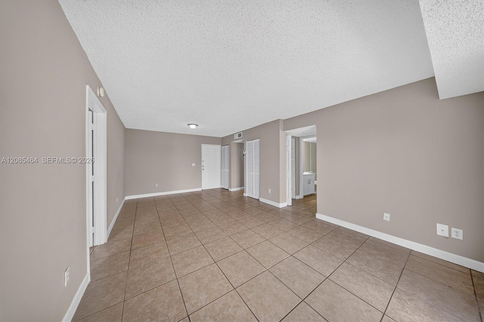 Cutler Bay, FL 33189 photo 5