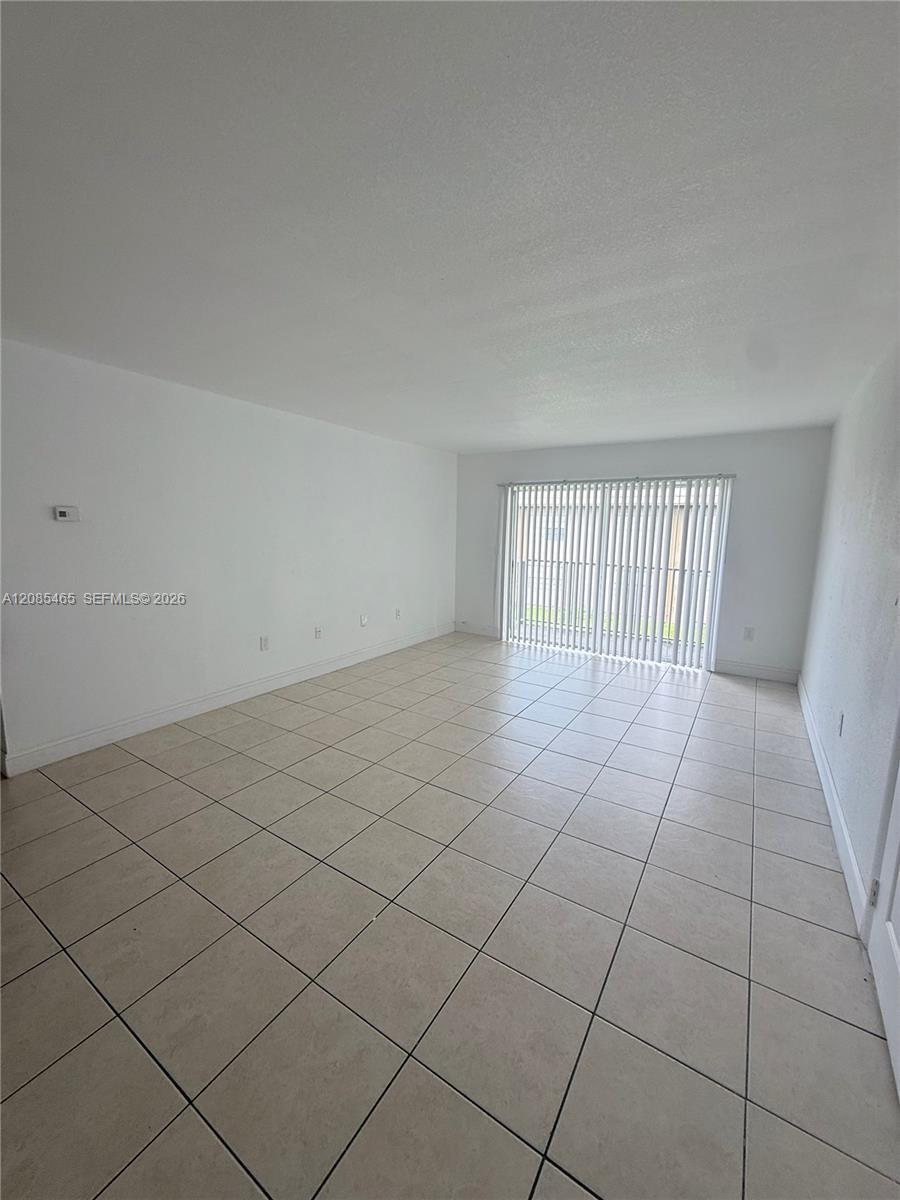 615 NW 177th St # 207, Miami Gardens FL 33169 photo 3