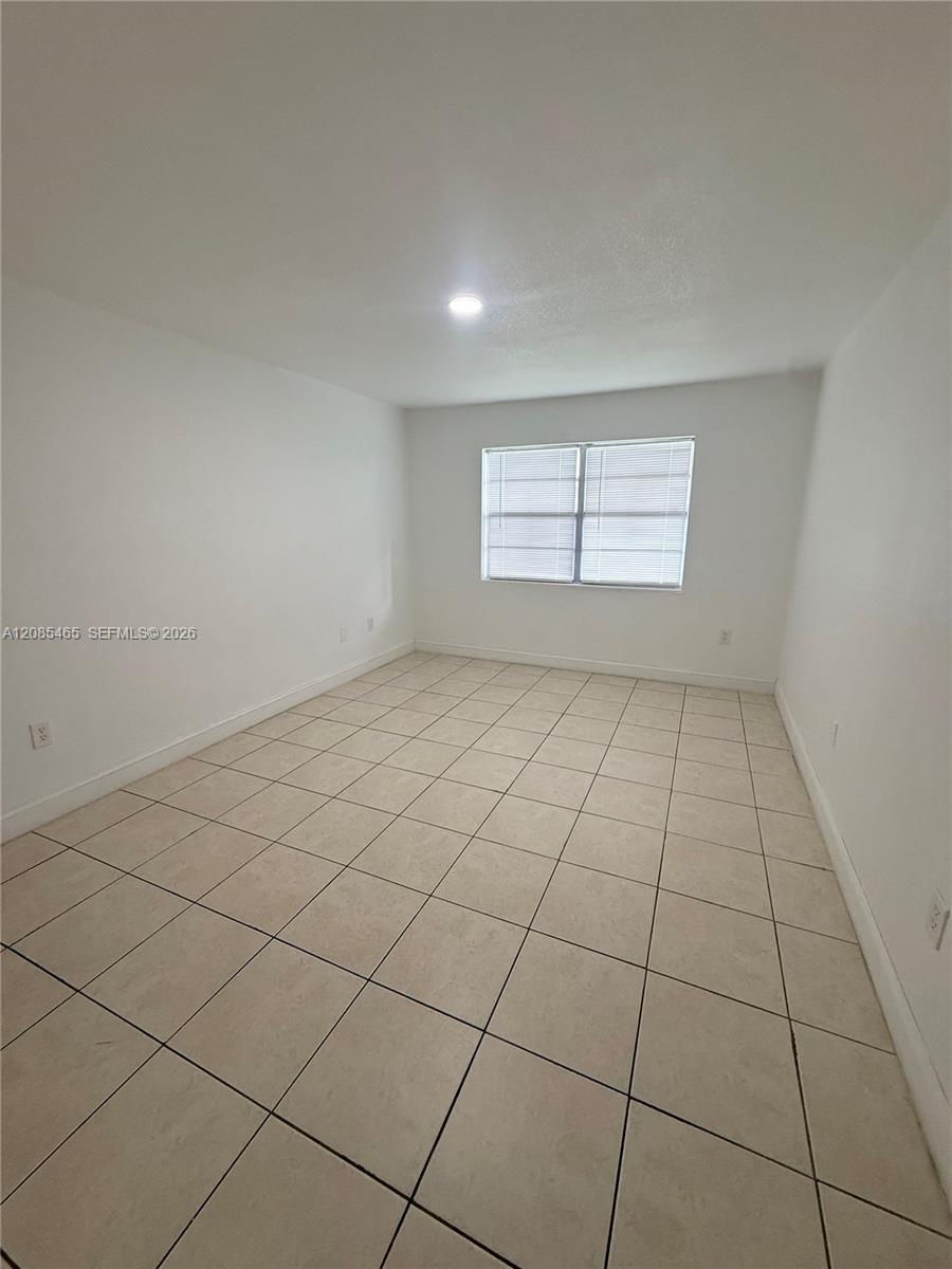 615 NW 177th St # 207, Miami Gardens FL 33169 photo 4