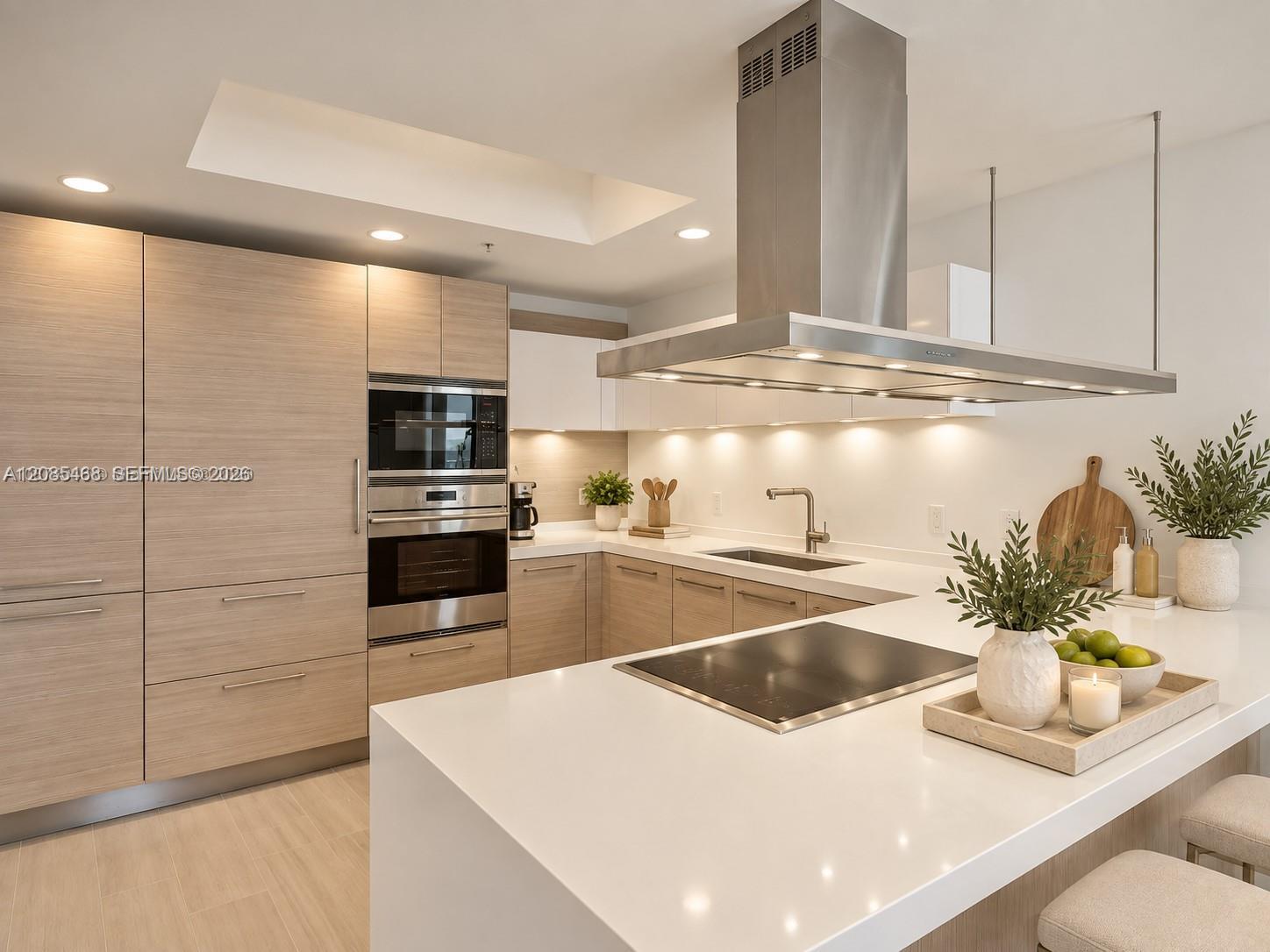 17301 Biscayne Blvd # 1105, North Miami Beach FL 33160 photo 2