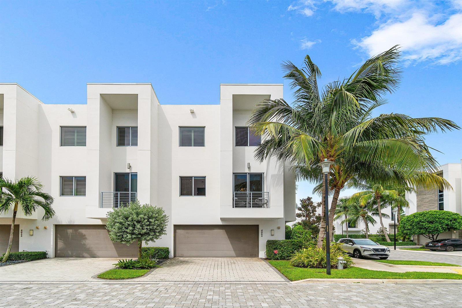 4053 NW 17th Way, Boca Raton FL 33431