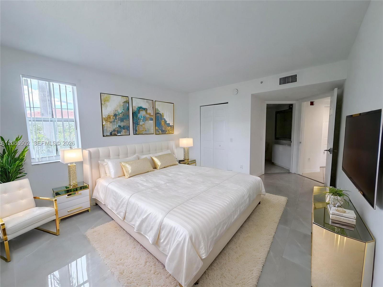 9645 NW 1st Ct # 110, Pembroke Pines FL 33024 photo 4
