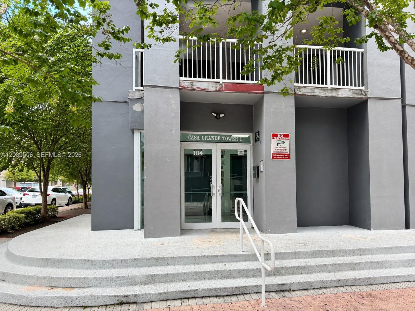 104 SW 9th St # 1403, Miami FL 33130