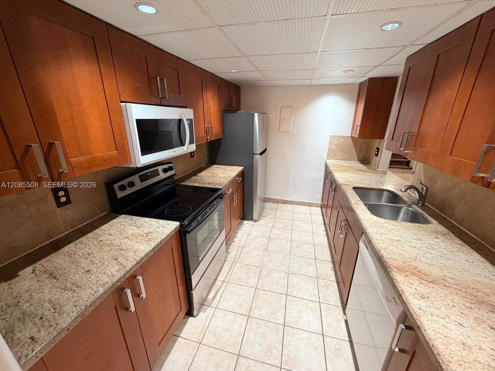 3178 N Pine Island Rd # 805, Sunrise FL 33351 photo 4