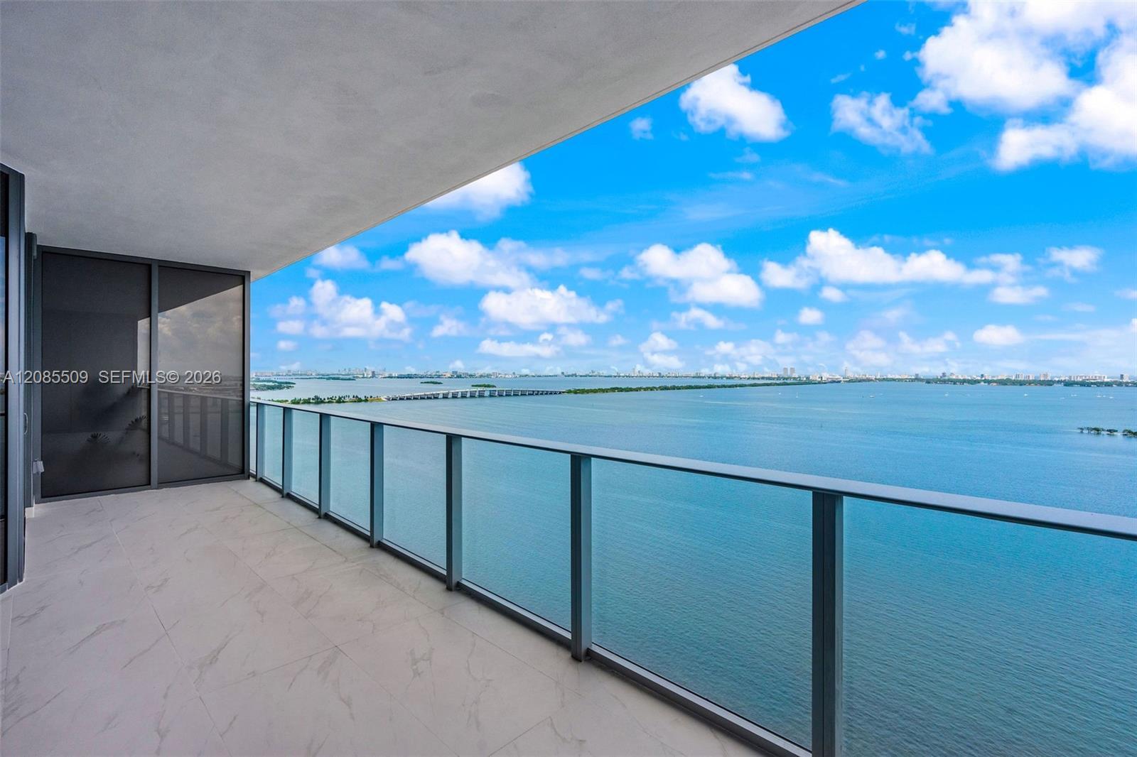 700 NE 24th St # 2206, Miami FL 33137 photo 2