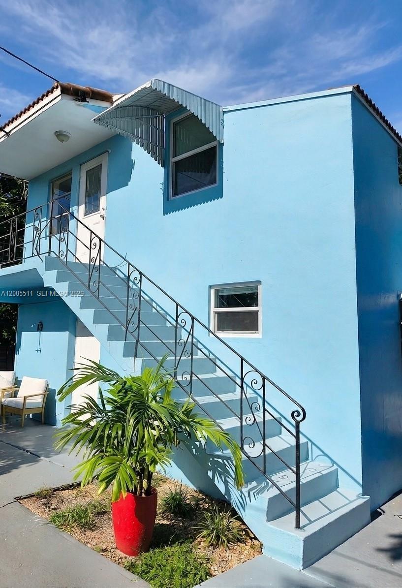 2463 Dewey St # 2, Hollywood FL 33020