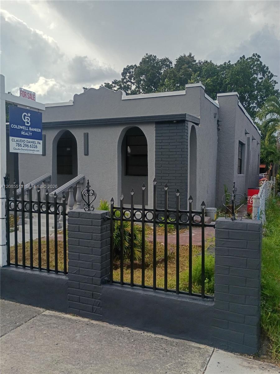 1853 NW 47th St, Miami FL 33142 photo 2