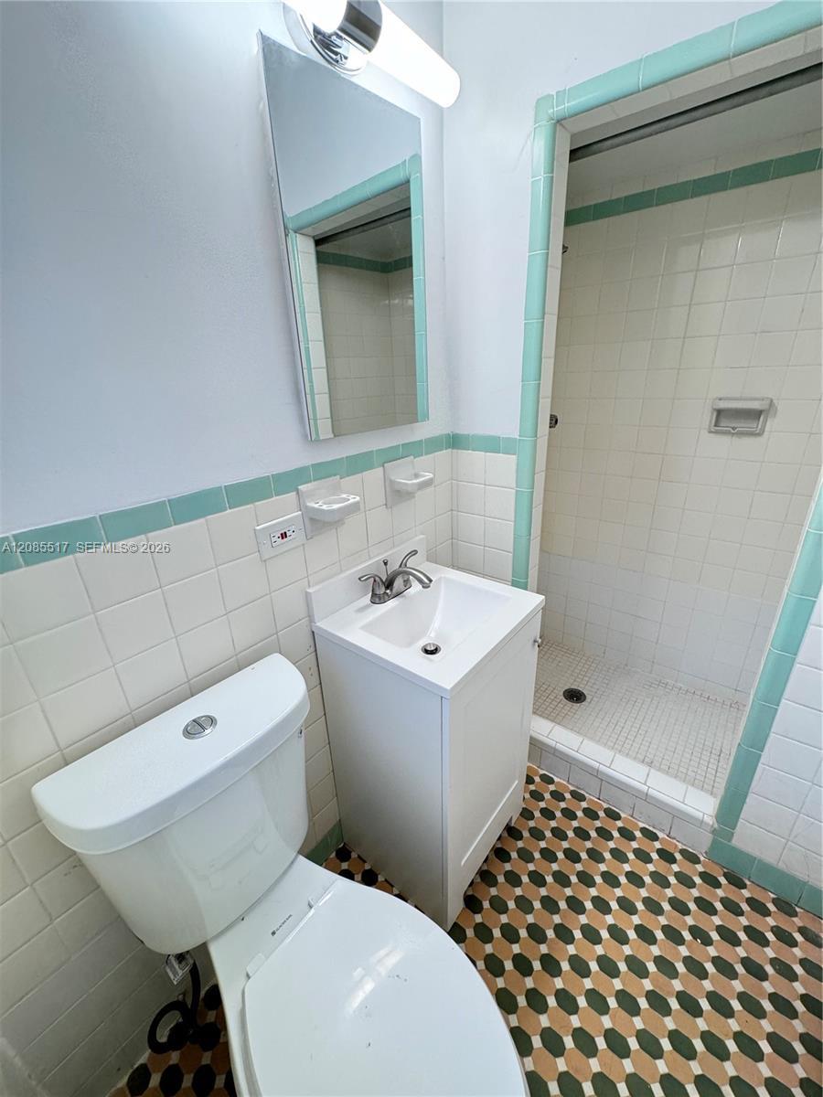 2652 SW 23rd Ave, Miami FL 33133 photo 5