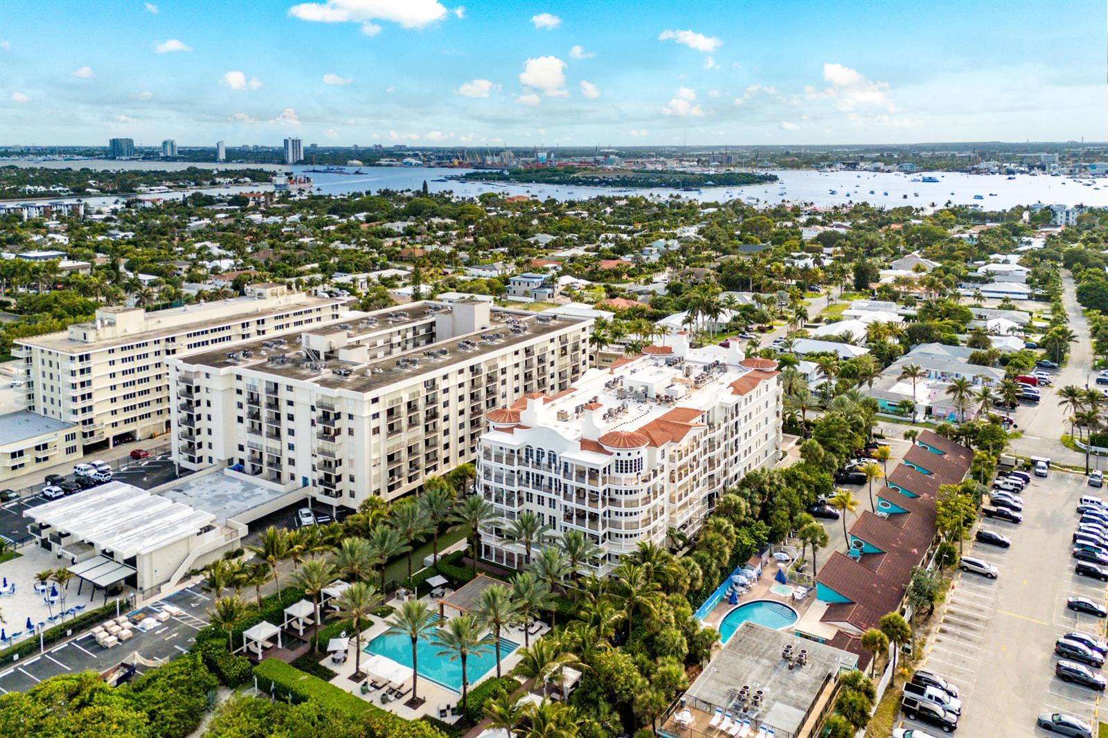 155 S OCEAN Avenue # 305, Palm Beach Shores FL 33404 photo 3