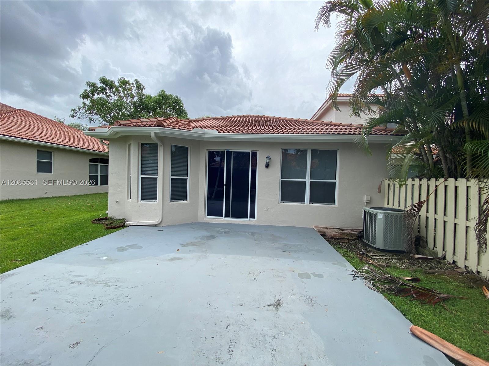 856 NW 132nd Ave, Pembroke Pines FL 33028 photo 3