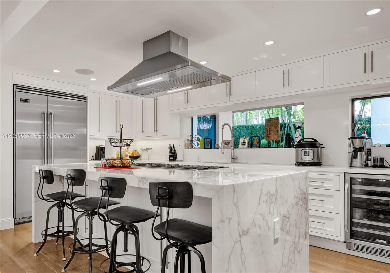2802 Prairie Ave, Miami Beach FL 33140 photo 3