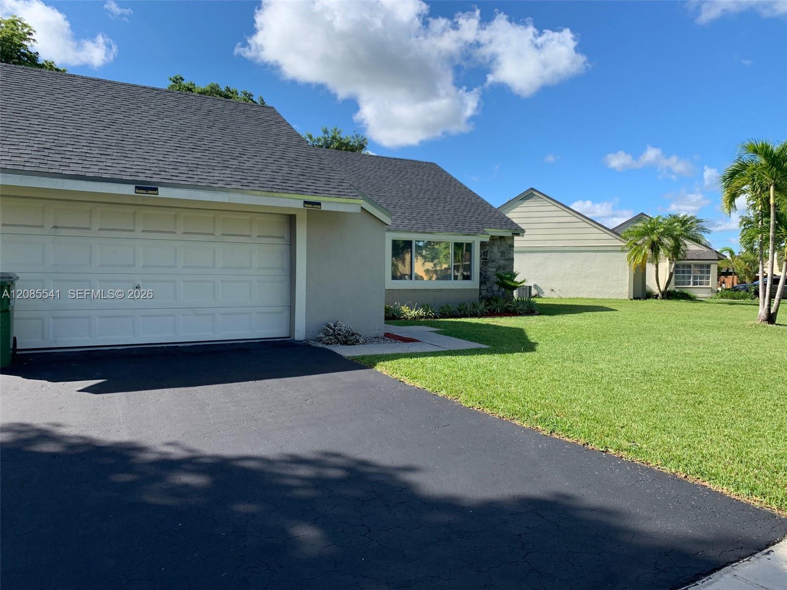 1197 Egret Rd, Homestead FL 33035