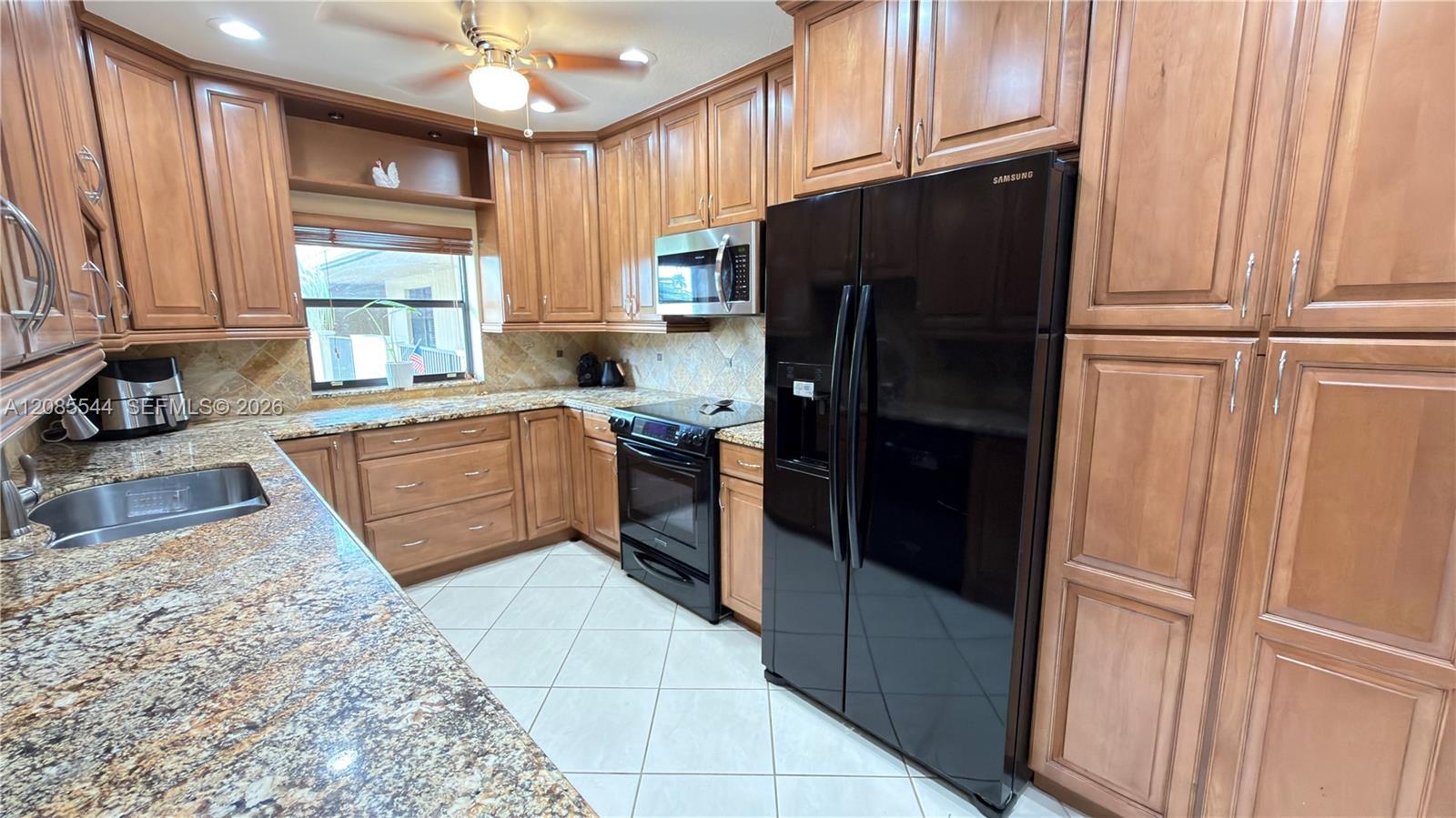 400 NW 127th Ave # 16, Plantation FL 33325 photo 4