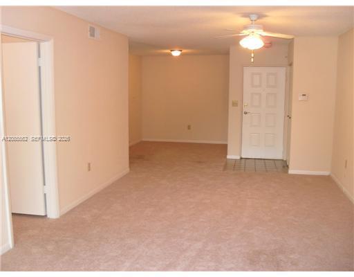 Oakland Park, FL 33309 photo 2