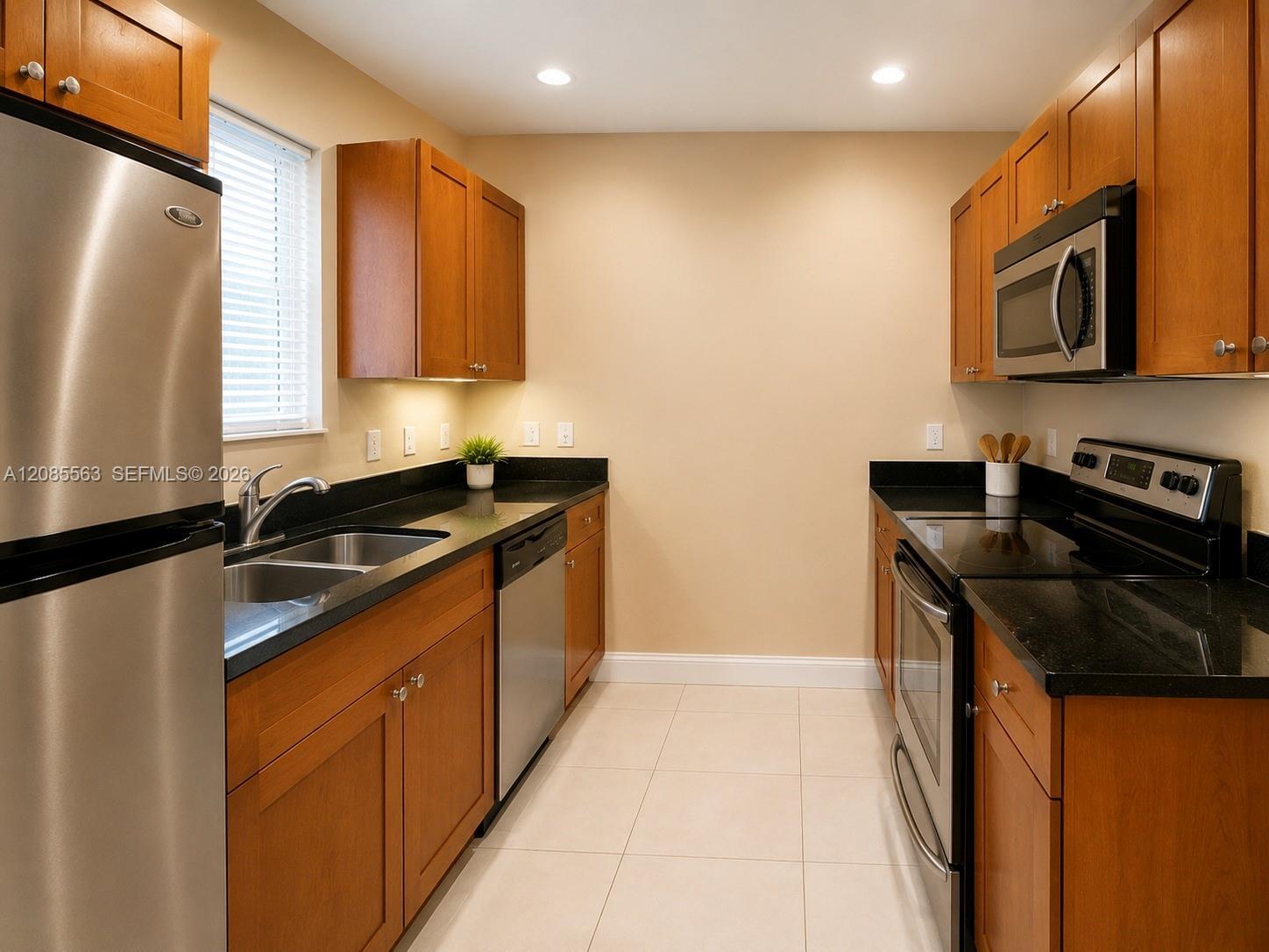 851 80th St # 4, Miami Beach FL 33141 photo 2