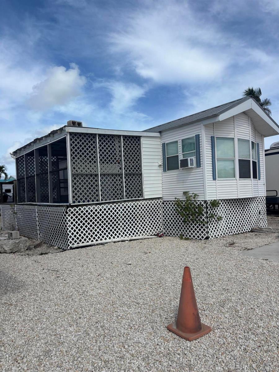 36 E 2nd Street # p4, Key Largo FL 33037 photo 2