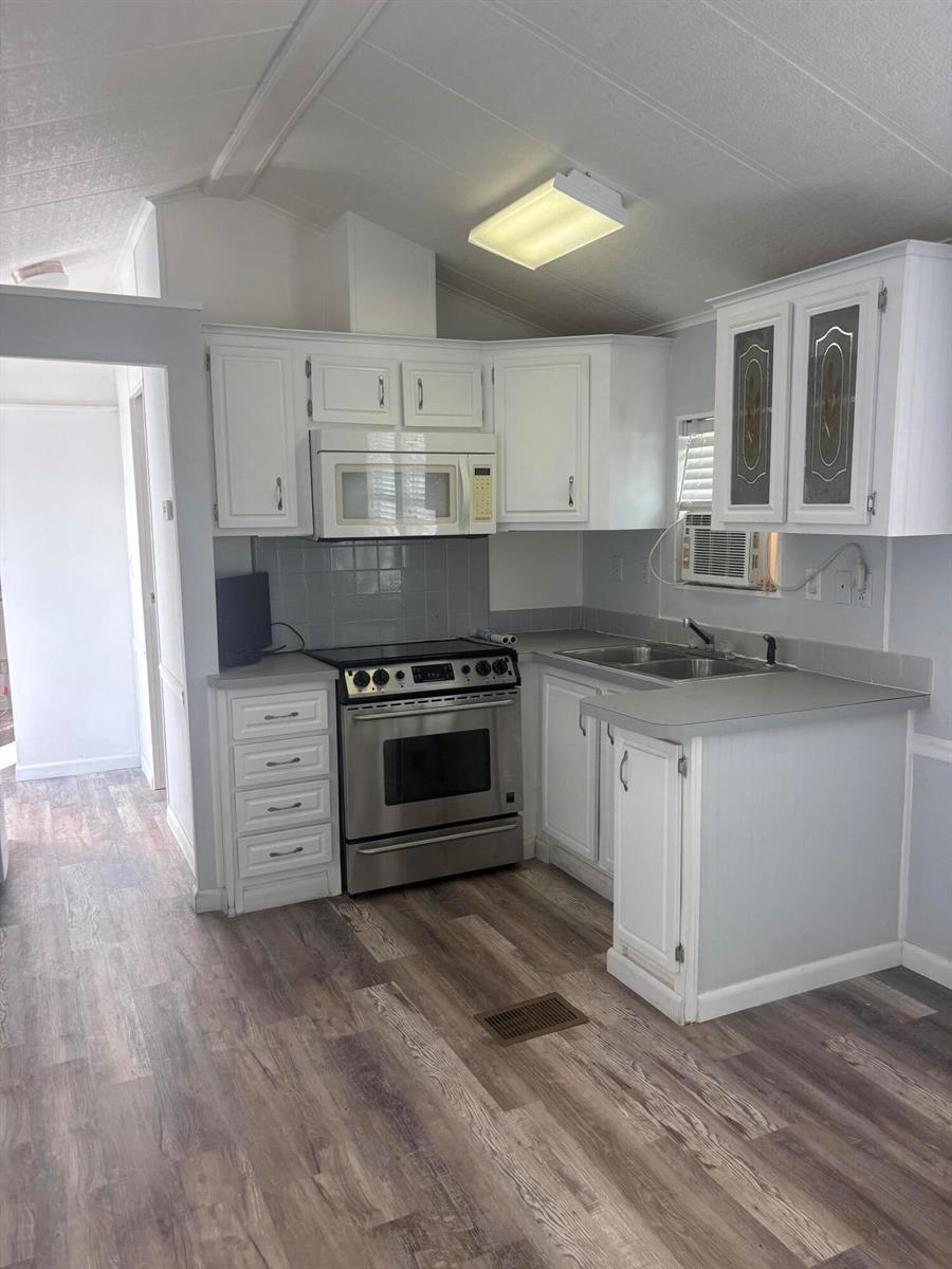 36 E 2nd Street # p4, Key Largo FL 33037 photo 3
